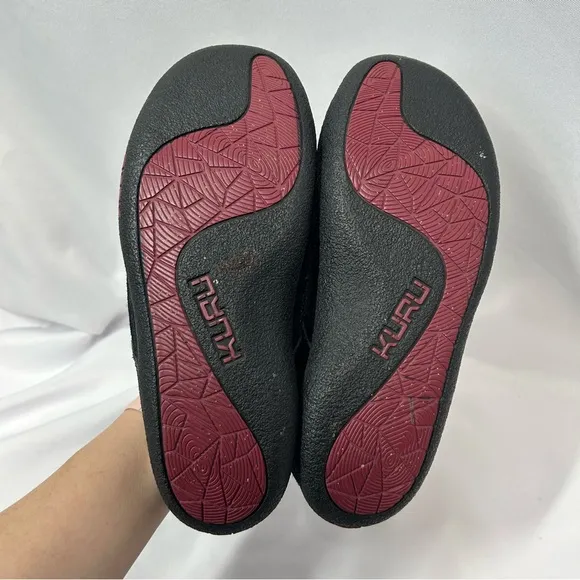 KURU | Draft Black Gray Slippers Slip On Indoor Shoes Women's Size 8.5