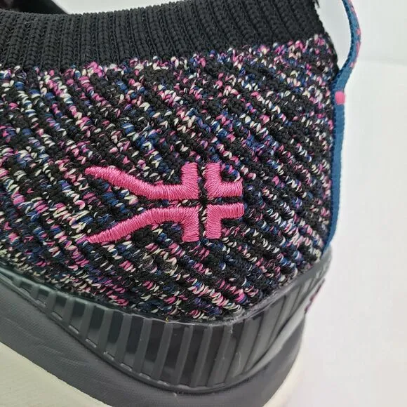 Kuru Stride Womens Size 12 Black Pink Slip On Knit Walking Sneaker Shoes 2061121