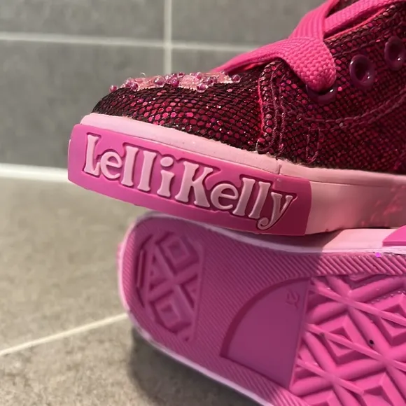 Lelli Kelly Jasmine Shoes Sneakers Sequins purple Infant Toddlers Girls Size 6.5