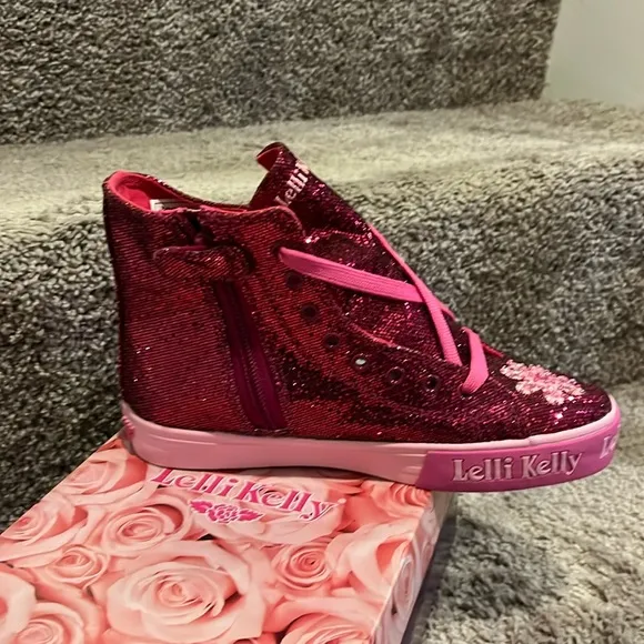 Lelli Kelly Jasmine Shoes Sneakers Sequins purple Youth Girls Size 4.5