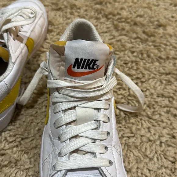Like New Nike Blazer Low Jumbo Sneakers Tennis Shoes White Vivid Sulfur 9.5