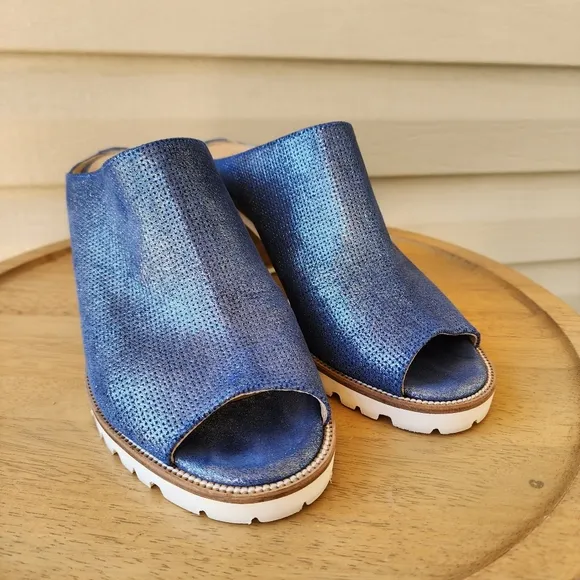 Luca Grossi blue heeled open toe mule shoes