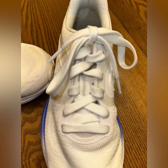 Lululemon‎ shoes