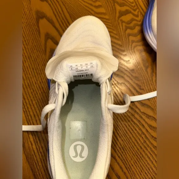 Lululemon‎ shoes