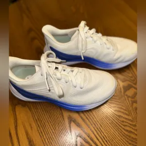 Lululemon‎ shoes
