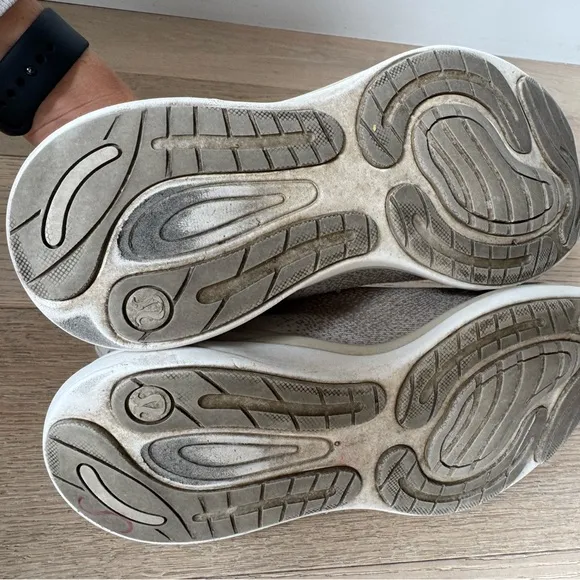 Lululemon Women's Chargefeel 2 Low Workout Shoe Grey Size 8 $138