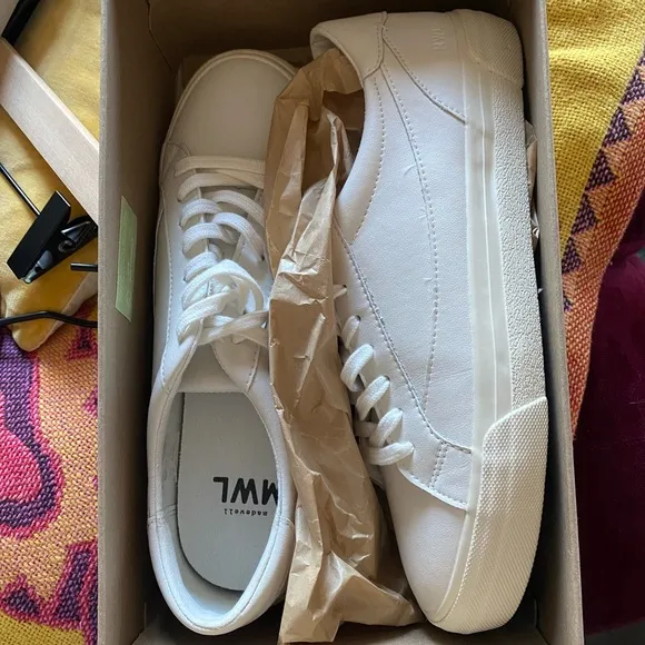 Madewell - Men’s Sidewalk Low-Top Napa Leather Sneakers Pale Parchment - size 9
