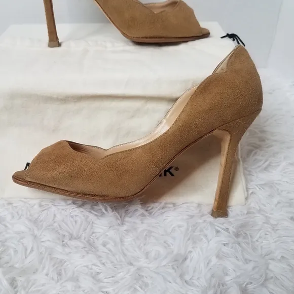 Manolo Blahnik Suede Peep toe heels