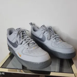 Mens 12.5 Wolf gray AF1 '07 LV8