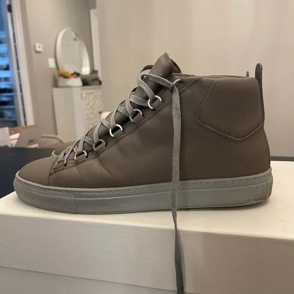 Men's Balenciaga sneakers