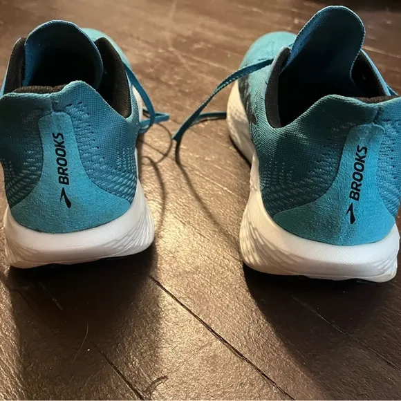 Men’s Brooks Hyperion Max Running Shoes