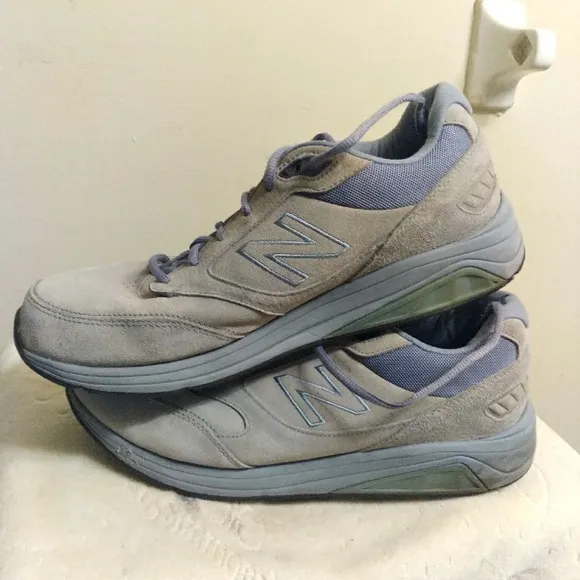Mens NEW BALANCE MW928GY3 Gray Sneakers Size 11 2E Very Clean