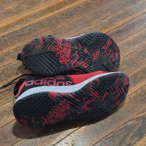Men's ADIDAS Own The Game Athletic Sneakers Shoes Size 7