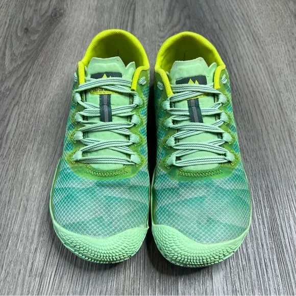 Merrell Vapor Glove 3 Barefoot Shoes Womens 6.5 Green Running Sneakers J12678