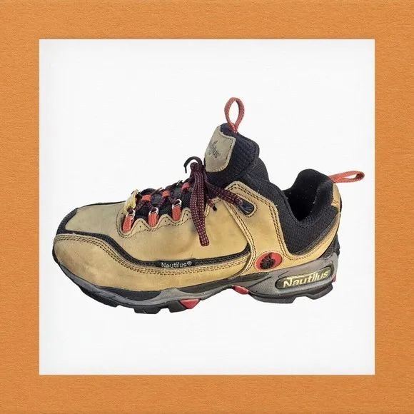 Nautilus Mens Steel Toe Athletic Size 8M Nubuck‎ Leather Shoes N1392M