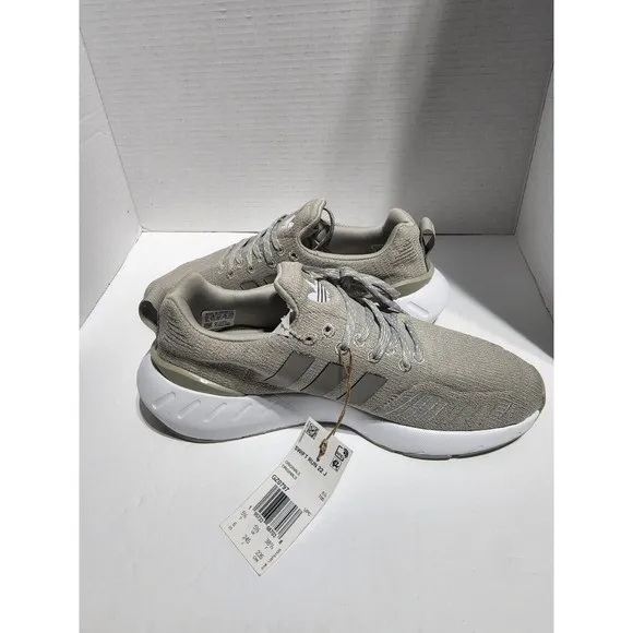 New Adidas Original SWIFT RUN 22 J Running Shoes AUTHENTIC US Size 6Y [GZ0797]