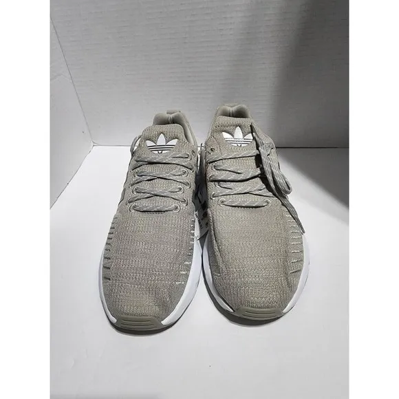 New Adidas Original SWIFT RUN 22 J Running Shoes AUTHENTIC US Size 6Y [GZ0797]