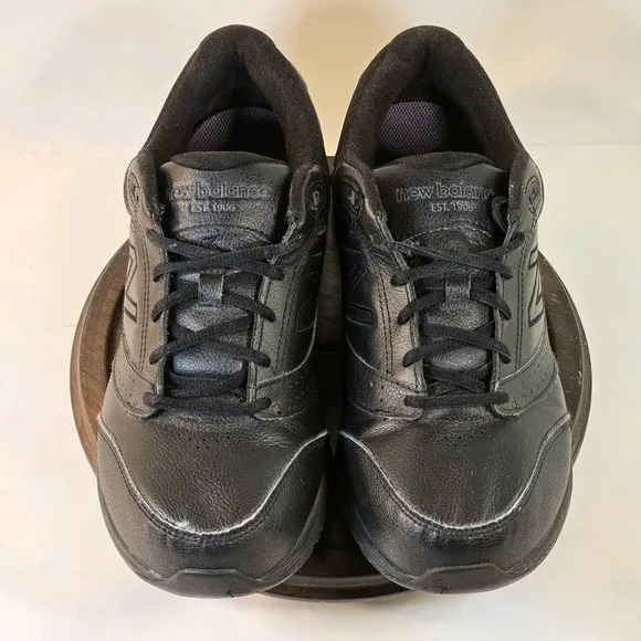 New Balance 928V3 Mens Size 8 Walking Shoes Leather Dad Sneakers Black MW928BK3