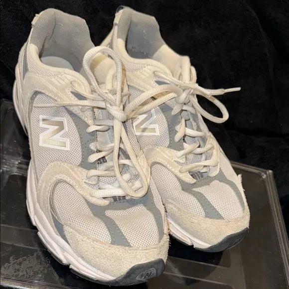 New Balance Athletic Shoes in White and Gray