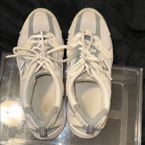 New Balance Athletic Shoes in White and Gray