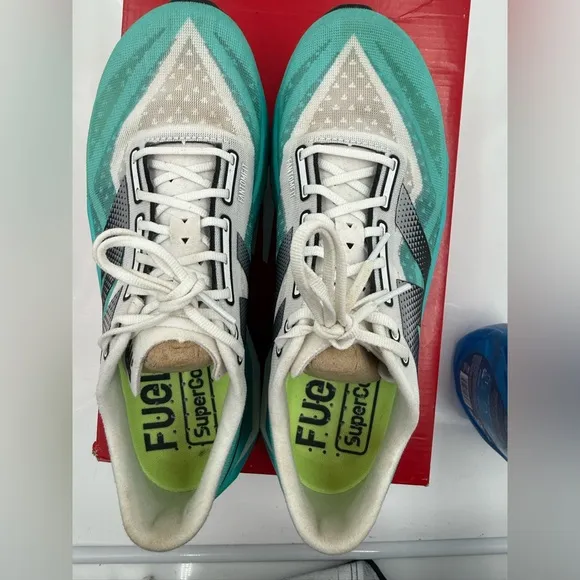 New Balance Elite v4 Running Shoes Womens Size 9 Cyber Jade Lace Up WRCELCT4 .