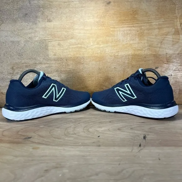 New Balance FF 680 v7 Womens Sz 9.5 (B) Running Shoes Sneakers Navy Blue W680CN7