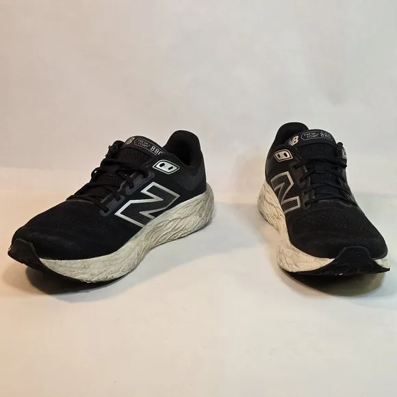 New Balance Fresh Foam X 880 V14 Mens 9.5 Womens 11 D Running Shoes M880B14
