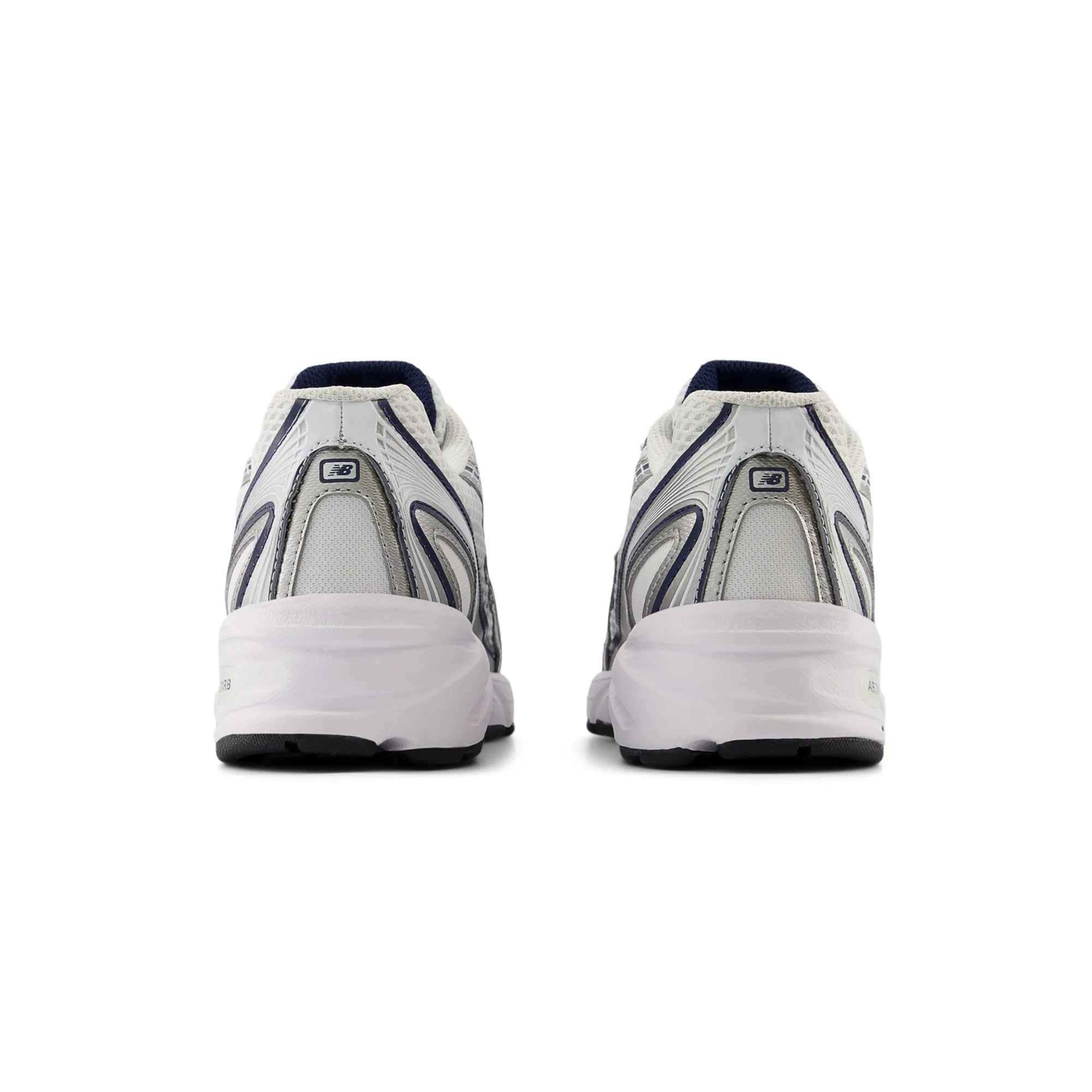 New Balance Mens 740 Shoes
