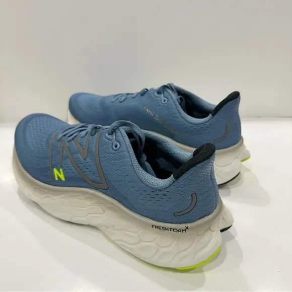 New Balance Men's Fresh Foam X More v4 Running Shoes