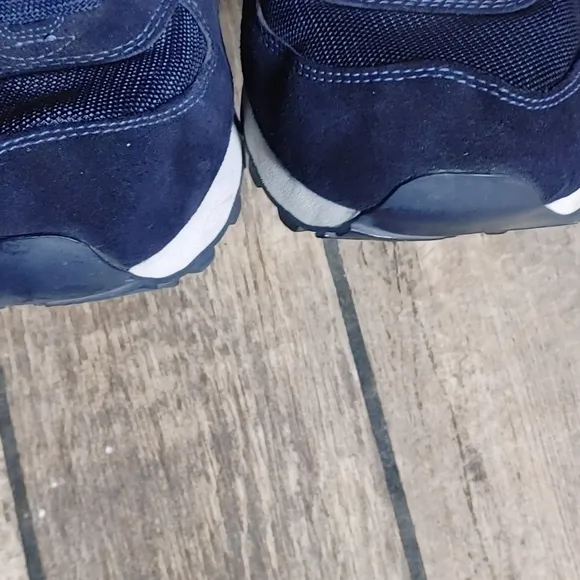New Balance Men's Navy Sneakers Size 14