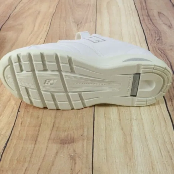 New Balance Shoes Womens 9 D Wide White Walking Sneakers 577 VW