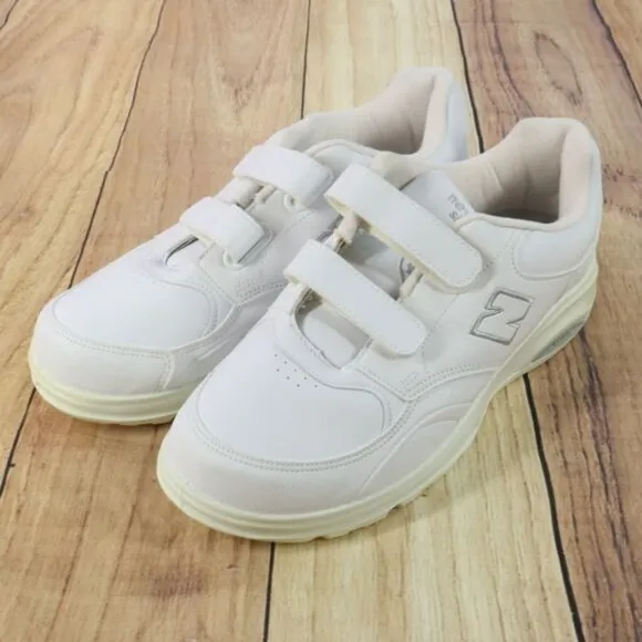 New Balance Shoes Womens 9 D Wide White Walking Sneakers 577 VW