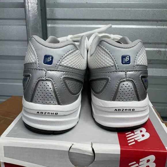 New Balance Sneakers Mens 9.5 D White Blue Walking MW847WN Athletic Shoes NEW
