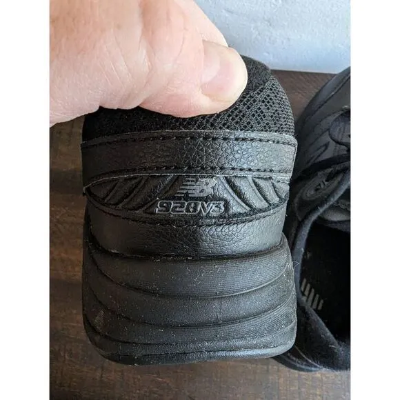 New Balance Women's 928v3 Black Leather Walking Shoes - Size 8