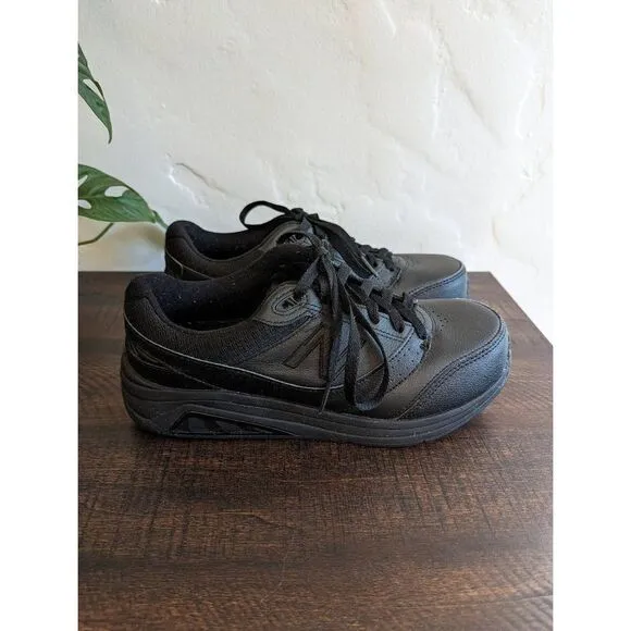 New Balance Women's 928v3 Black Leather Walking Shoes - Size 8