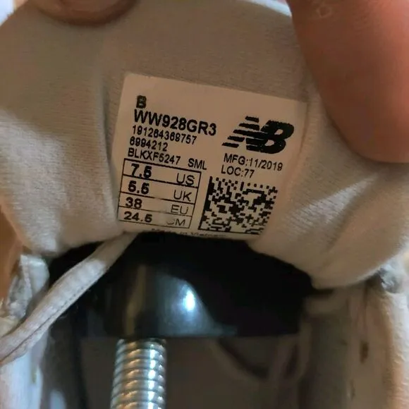 New Balance Women’s 928v3 Walking Shoes Size 7.5 B Tan WW928GR3 Sneakers