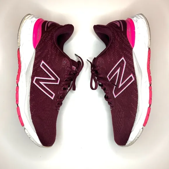 New Balance Women’s Fresh Foam 880v11  Running Shoes Size 11 Burgundy Pink