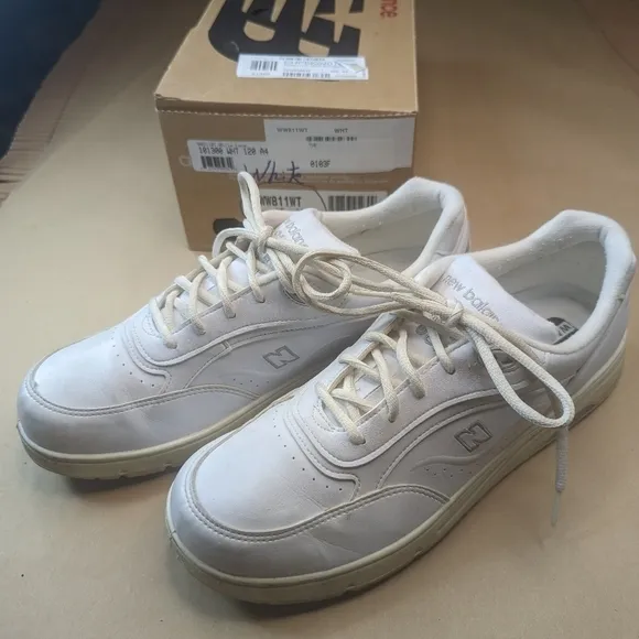 New Balance Women's SZ 12 4A Walking Shoes DSL-2 White WW811WT Cancer Awareness