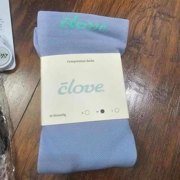 NEW CLOVE BUNDLE W/8.5 M7 NEW BLACK NUSING SHOES