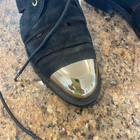 NEW Jeffrey Campbell Slashd Cap