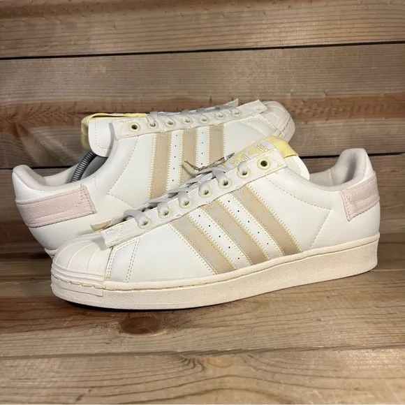 NEW Mens 10 / 11.5 Adidas Superstar x Parley “Off White” Low Top Sneakers GX6970