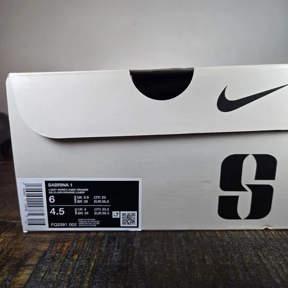 NEW Nike Sabrina 1 Womens Size 6 Basketball Shoes FQ3381-002 Light Bone Orange