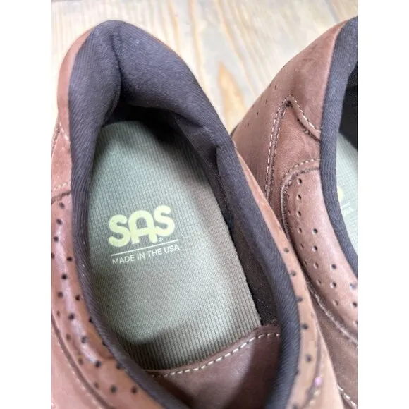 NEW SAS Womens 8WW Brown Leather Lace-Up Comfort Shoes