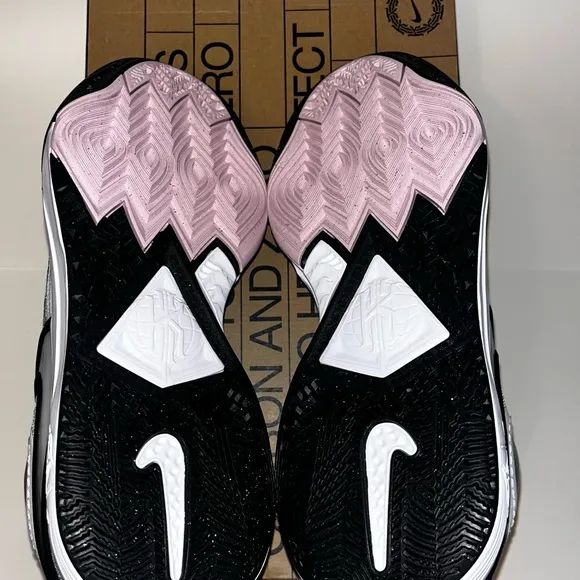 NEW Size 13 - Nike Kyrie 8 Basketball DJ6017-101 White/Black Shoe Sneaker Men