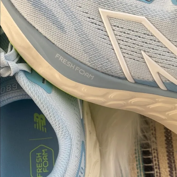 New with out box size 9 New Balance Women's Light Blue Running Shoes