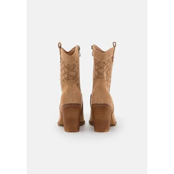 NEW XTI women's ankle country boots in brown