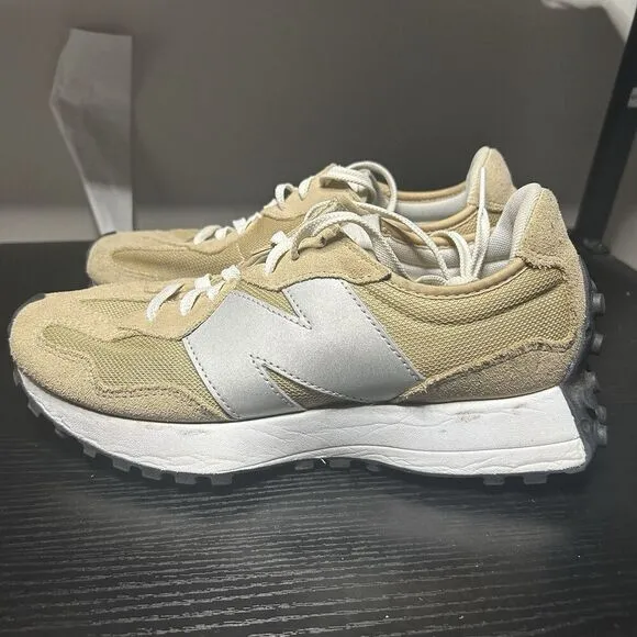 New Balance 327 Beige Tan Silver Shoes MS327ME1 Mens Size 8 Shoes Sneakers