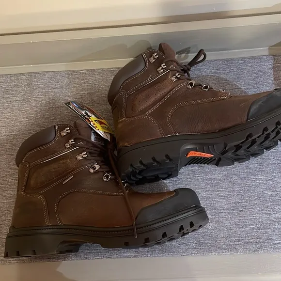 NIB Avenger Steel Toe USA Work boots 7258 Men’s 11 Waterproof Brown Safety