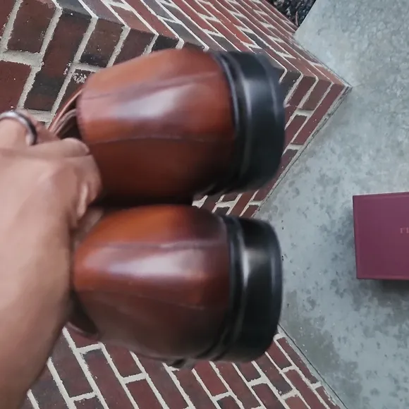 🔥NIB Bruno Magli Shoes, sz 9