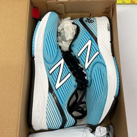 NIB New Balancece 890 V.6 REVlite running shoes Size 7